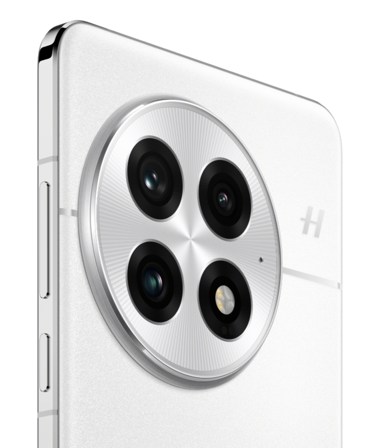 a close up of a OnePlus 13